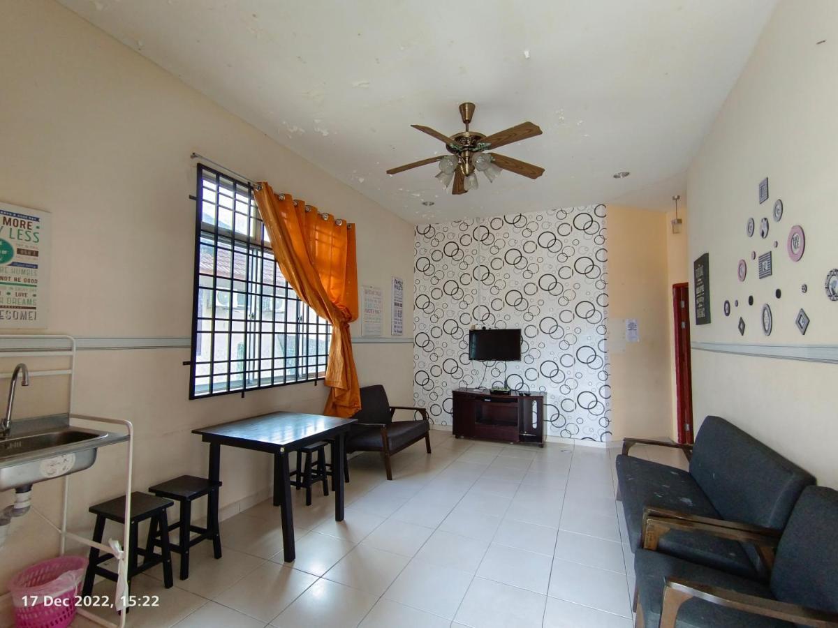 Seaview Promenade Homestay Dungun Exterior foto