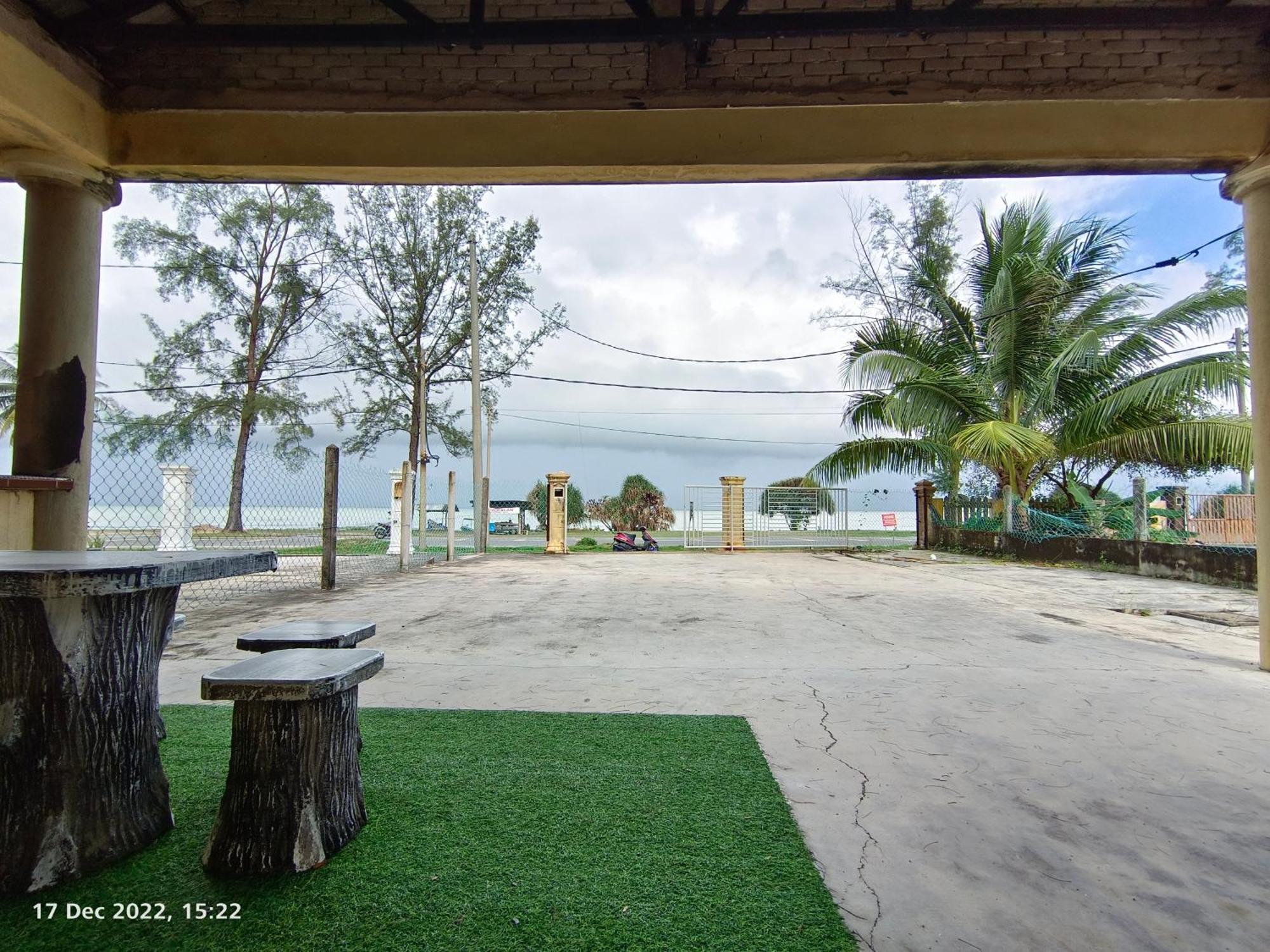 Seaview Promenade Homestay Dungun Zimmer foto
